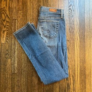 AG Adriano Goldschmied the Stevie Slim Straight Jean. Women’s Size 26, mid-wash.